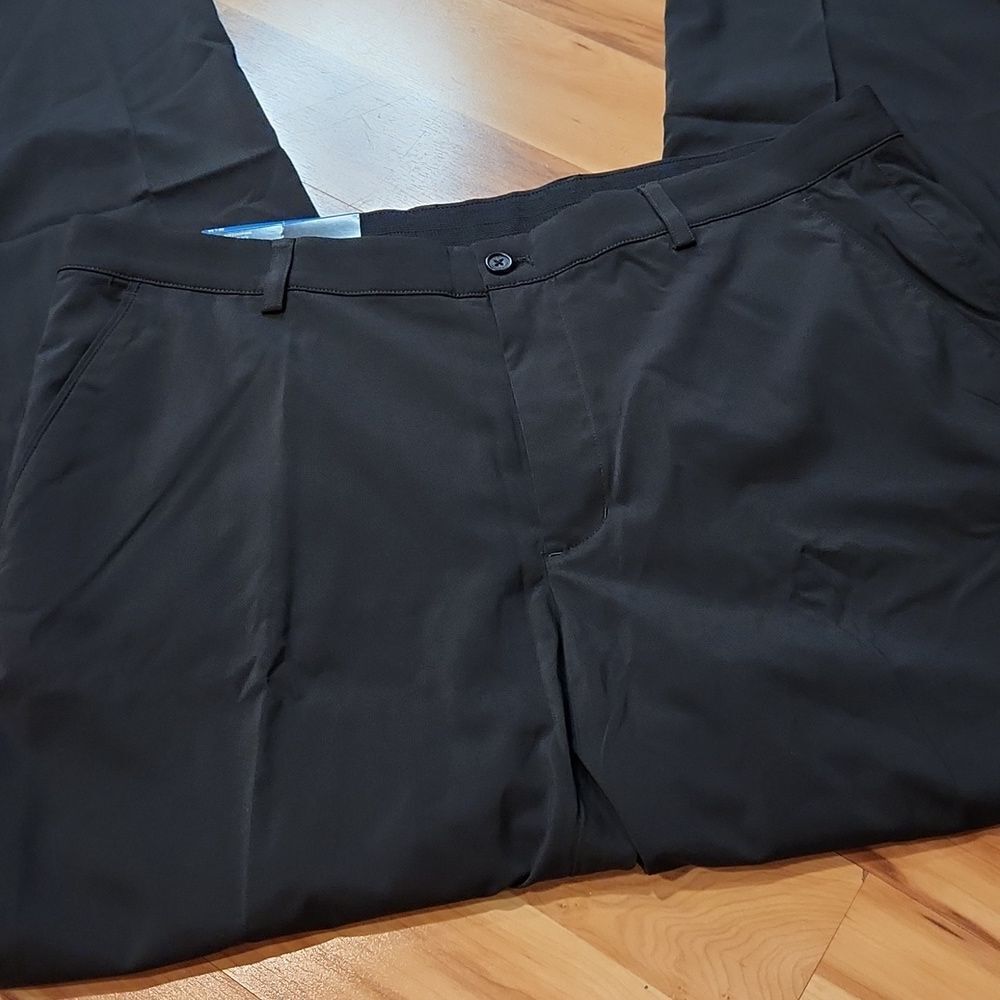 💥Brand New!💥 Greg Norman Men's Performance Slacks - SIZE 38×34